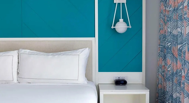 Номер Standard с балконом DoubleTree Suites by Hilton Naples