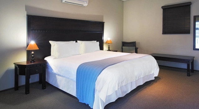 Protea Hotel by Marriott Zambezi River Lodge
