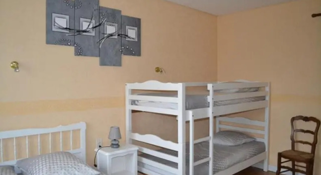 Chambre dhôtes la ville en bois, Prenota Bed & breakfast Hotel a Aquitania con parcheggio, Parcheggio