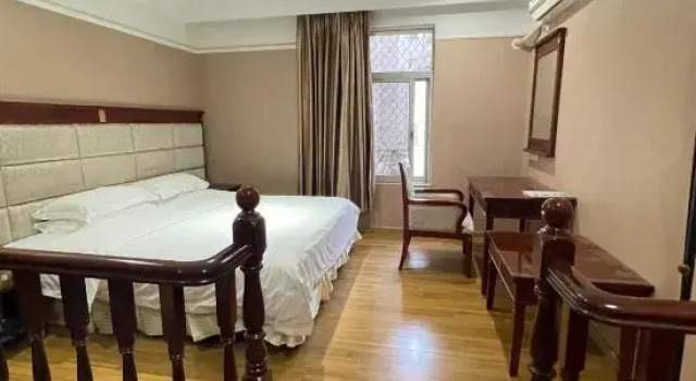 Люкс Xinfeiteng Hotel