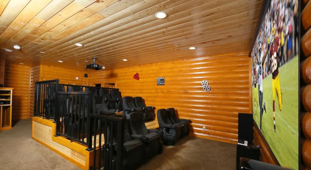 Paradise Mountain Pool Lodge