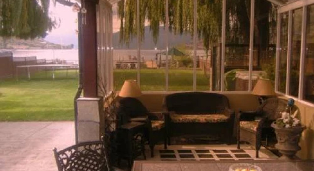 Lakeshore Paradise Bed And Breakfast, Prenota Hotel Vernon Silver Star