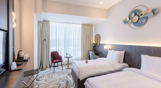 Двухместный номер Standard Ramada by Wyndham Bucharest Otopeni Airport