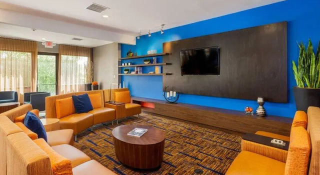 Полулюкс Courtyard by Marriott Fairfield Napa Valley Area
