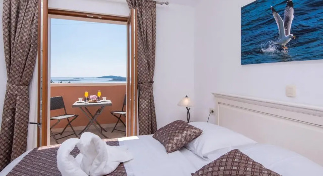 Beautiful Home in Orebic With Outdoor Swimming Pool, Wifi and 3 Bedrooms