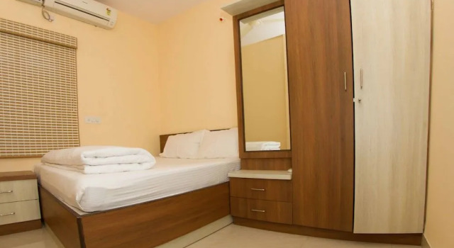 Rainbow Service Apartment
