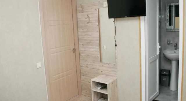 Hotel Tskhumi, Varaa Hotelli Ukimerioni Kutaisi