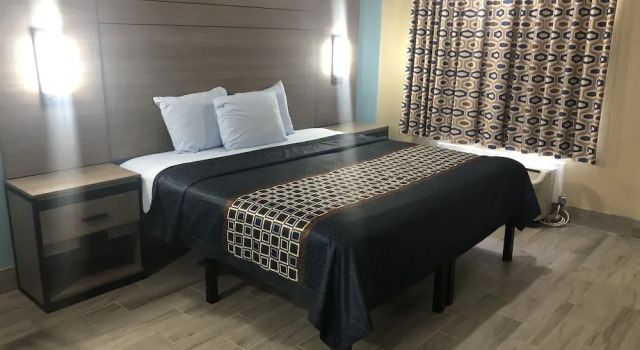 Номер Standard Luxury Inn & Suites
