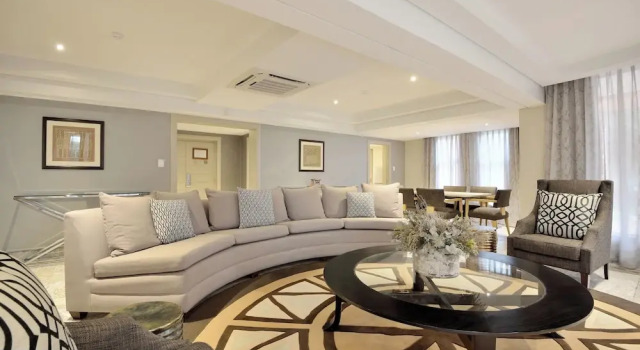 Двухместный люкс Luxury Windhoek Country Club Resort