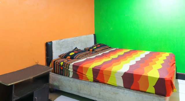 Homestay Kelara, Book Apartment Hotels in Sulawesi with Parking, Parking