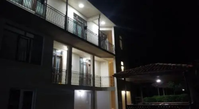 Guesthouse v Kobuleti, Book Hotel Kobuleti 
