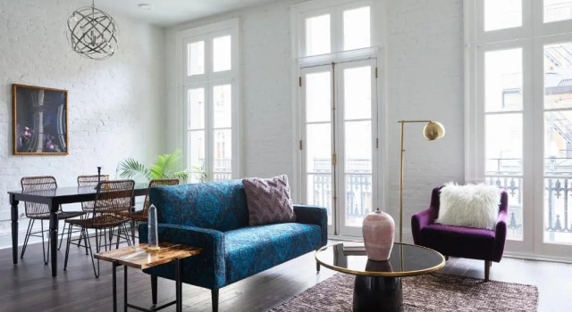 Апартаменты с балконом St. Charles Elegant Suites by Sonder