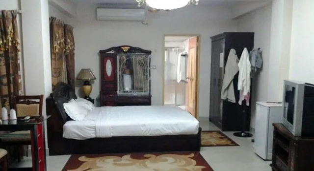 Siesta, Rezervasyon Otel Rajshahi Division otoparklı oteller, Otopark