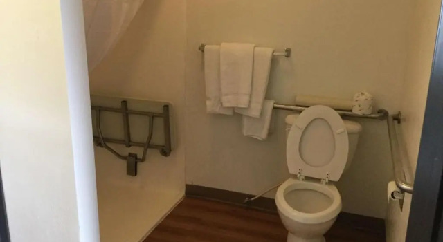 Двухместный номер Standard Travelodge by Wyndham Wall