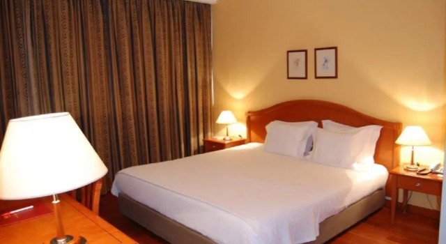 Полулюкс Hotel Central Parque