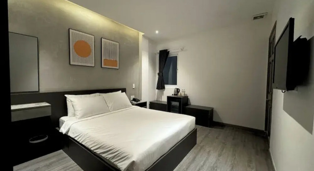 Nicecy Hotel - 218 Le Thanh Ton Street, Забронировать Отель Bad Gastein Хошимин, рядом с Парк Тао Дан