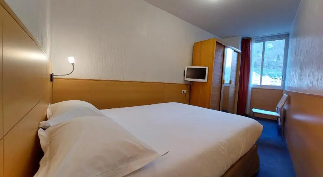 Апартаменты Hôtel Le Lys