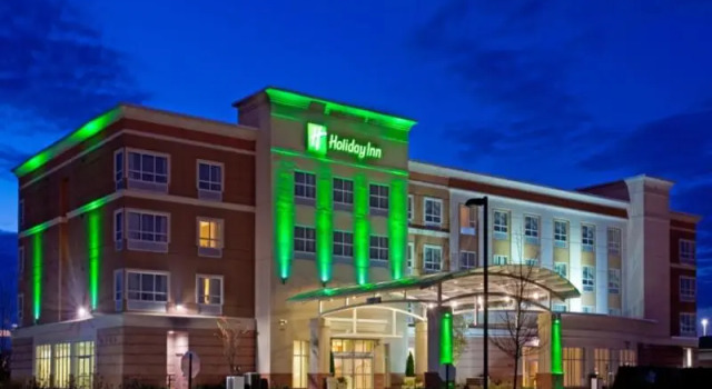 Кровать в общем номере Holiday Inn Aurora North - Naperville by IHG