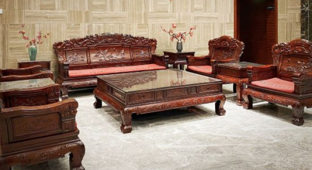 Yihe Siji Hotel, Boek Hotel Hotels in Guangdong met parkeren, Parkeren