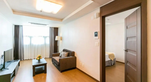 Двухместный полулюкс Xenia Hotel Clark - Multi Use Hotel
