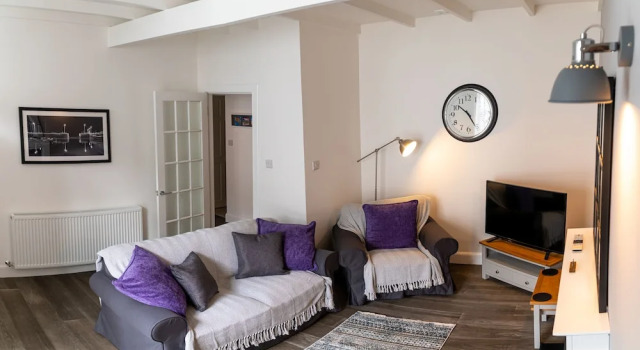The Old Paint Shop Apartment - Centrally Situated, Book Lejlighed Anstruther Fife