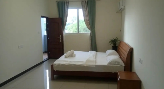 Sunshine Inn, 예약 게스트하우스 Luganville Espiritu Santo