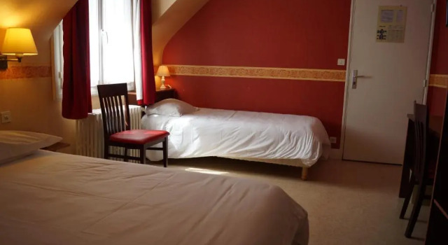 Двухместный номер Standard Logis Hôtel Saint Paul