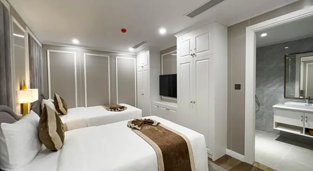 Трёхместный номер Deluxe Cửa Đông Luxury Hotel