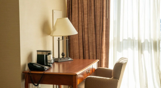 Двухместный номер Executive Hotel Topeka at City Center