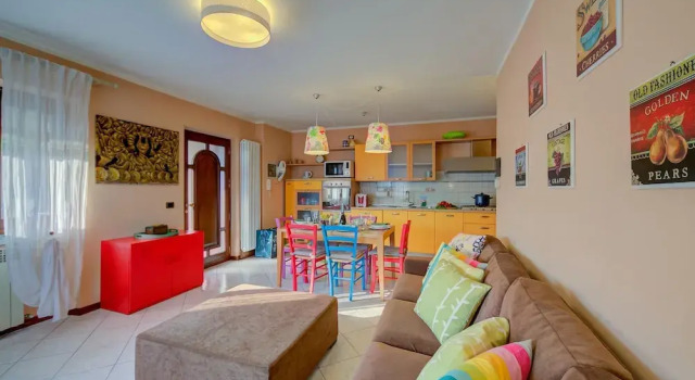 Casa Angiolina Lake Mountain View