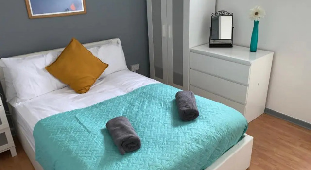 Arena Central - 6 Beds 2 Bathrooms Parking Space, Забронировать Отель Отели Бирмингема с парковкой, рядом с Океанариум «Национальный центр морской жизни», Парковка
