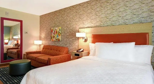 Номер Standard Home2 Suites by Hilton Victorville