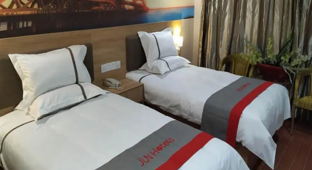 Jun Hotel Jiangsu Suqian Tiyu Road Shichang, Prenota Hotel Suqian Jiangsu