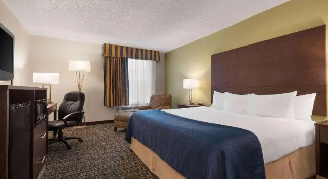 Трёхместный номер Standard Baymont by Wyndham Washington