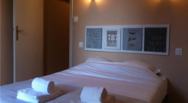 Hôtel de La Beauronne, Book Hotel Périgueux White Perigord