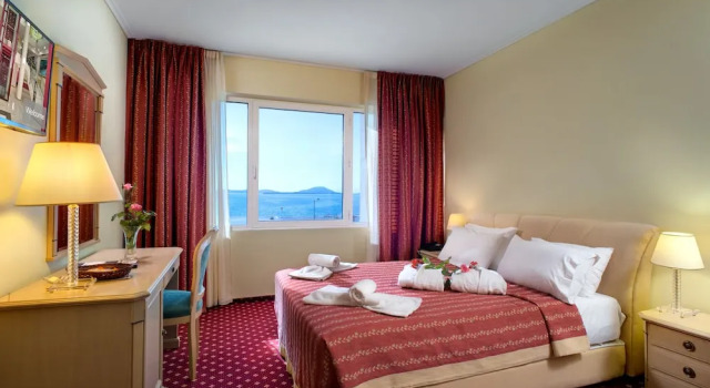 Номер Executive с балконом Angelika Pallas Hotel
