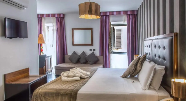 Трёхместный номер Standard Navona Colors Hotel