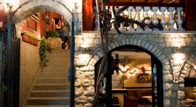 Guesthouse Sidro, Boek Hotel Ulcinj 