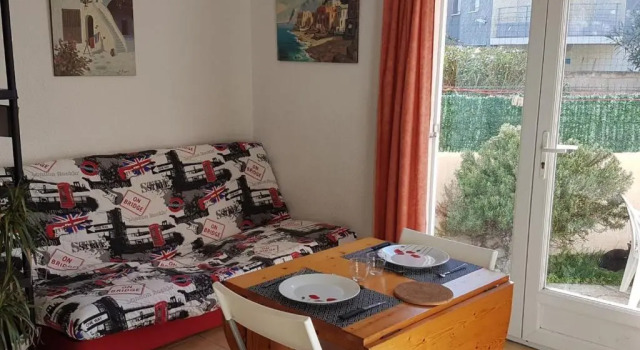 Appartement Sète, 2 pièces, 6 personnes - FR-1-338-411, Book Lejlighed Sète Étang de Thau