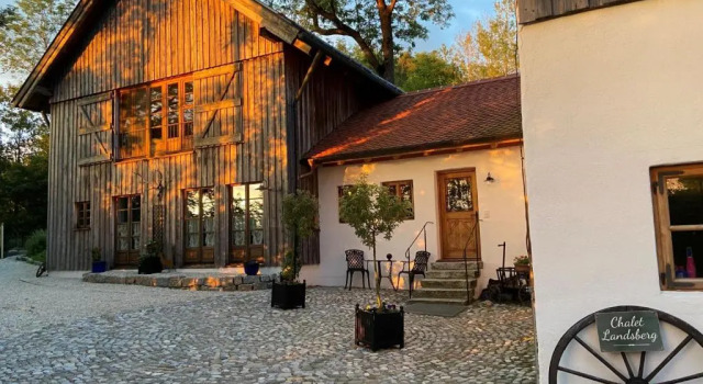 Апартаменты Superior Chalet Landsberg