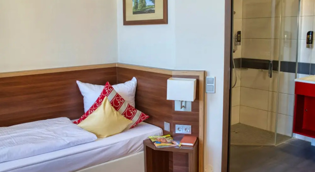 Schloss Geisa, Book Hotel Hoteller i Geisa med parkering, Parkering