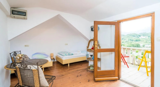 Stunning Home in Gruda With Wifi and 2 Bedrooms, Забронировать Отель Отели Груды 3 звезды, 3*