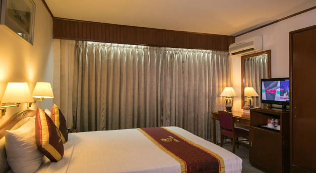 Asian Hotel