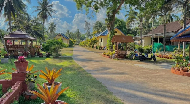Thungwua laen resort