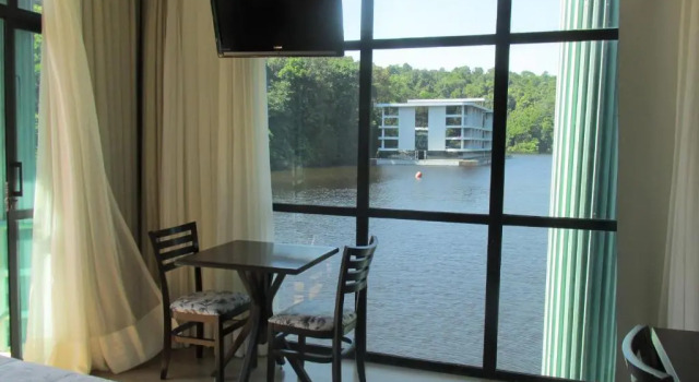 Полулюкс Uiara Amazon Resort