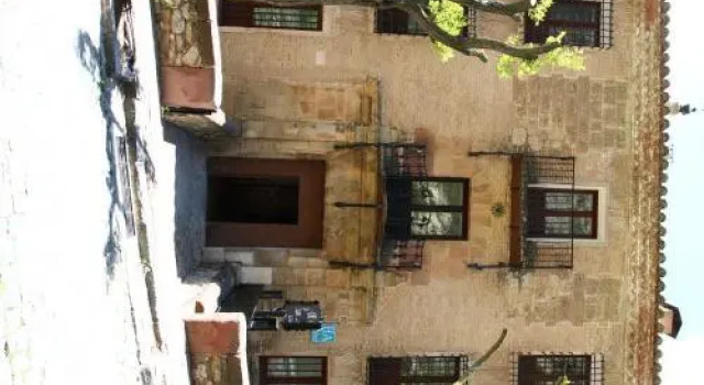 Hotel Arabia, Book Hotel Hotels in Aragon with Parking, Parking