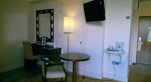 Двухместный номер Standard The Shirley Arms Hotel