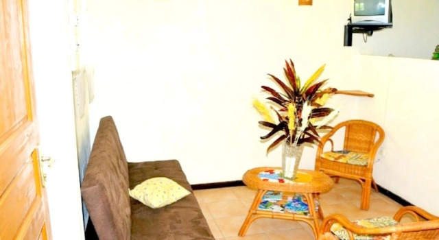 Apartment With one Bedroom in Le Robert, With Wonderful sea View, Enclosed Garden and Wifi - 5 km From the Beach, Забронировать Апартаменты/квартира Ла-Трините Мартиника