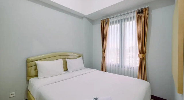 Номер Standard Elegant and Comfort 2BR at Royal Heights Apartment
