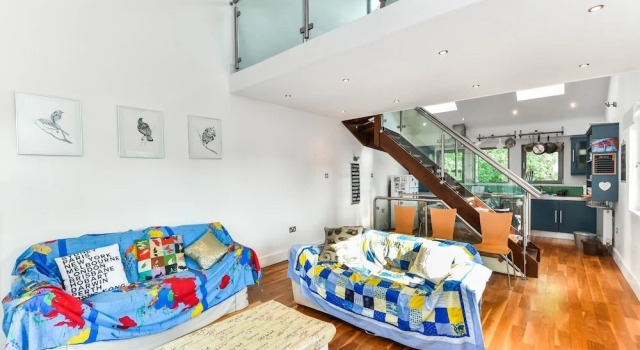 Super Smart 2BD Flat Camberwell - Denmark Hill, Забронировать Отель Отели Англии 3 звезды, 3*